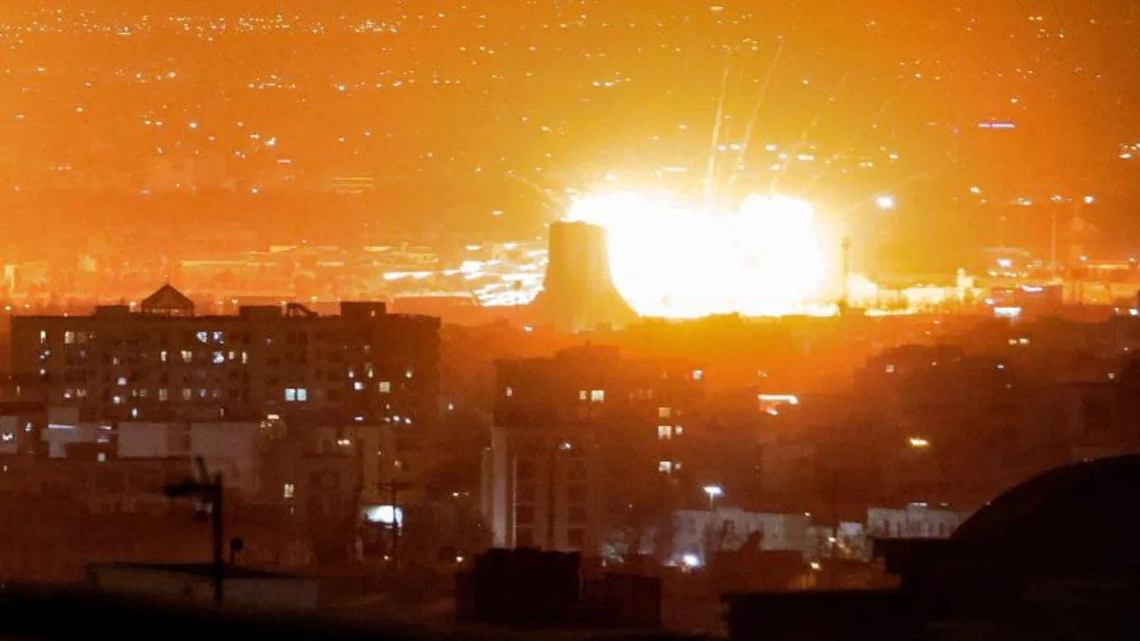 Tahran'da bilanço ağırlaşıyor! En az 460 ölü...