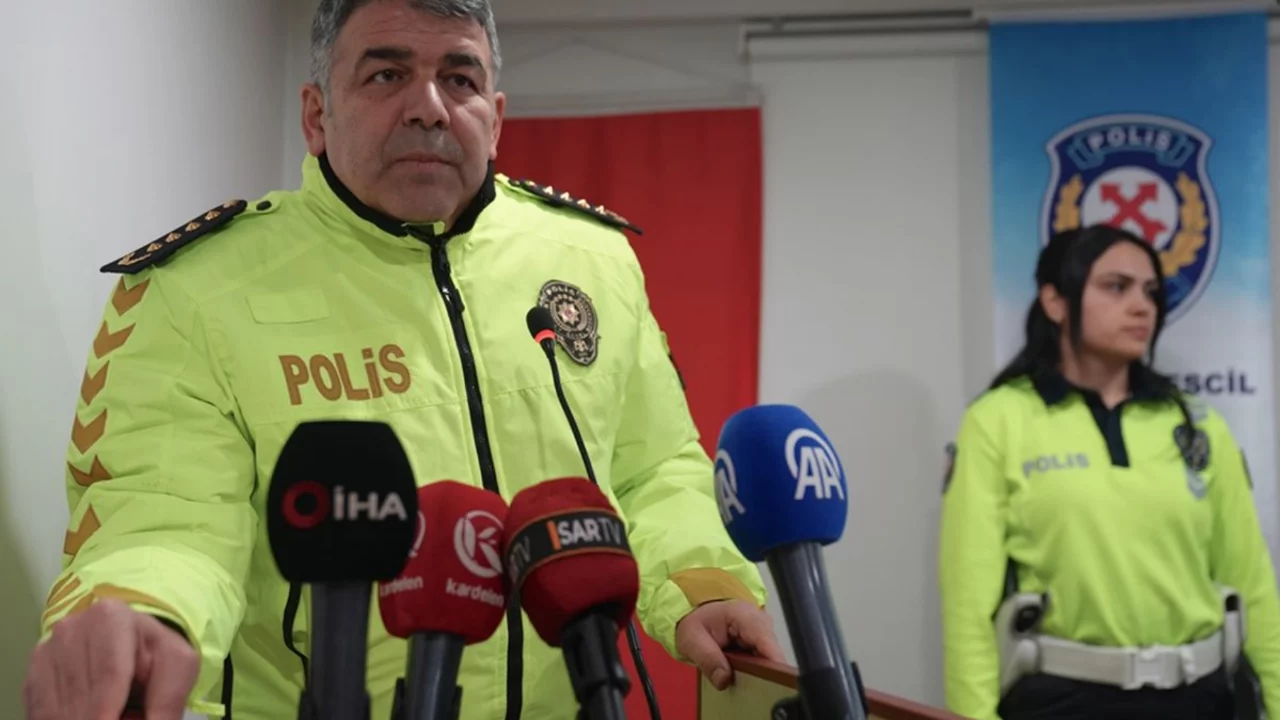 Yeni düzenlemeden sonra kentteki ilk ceza bir polise kesildi!