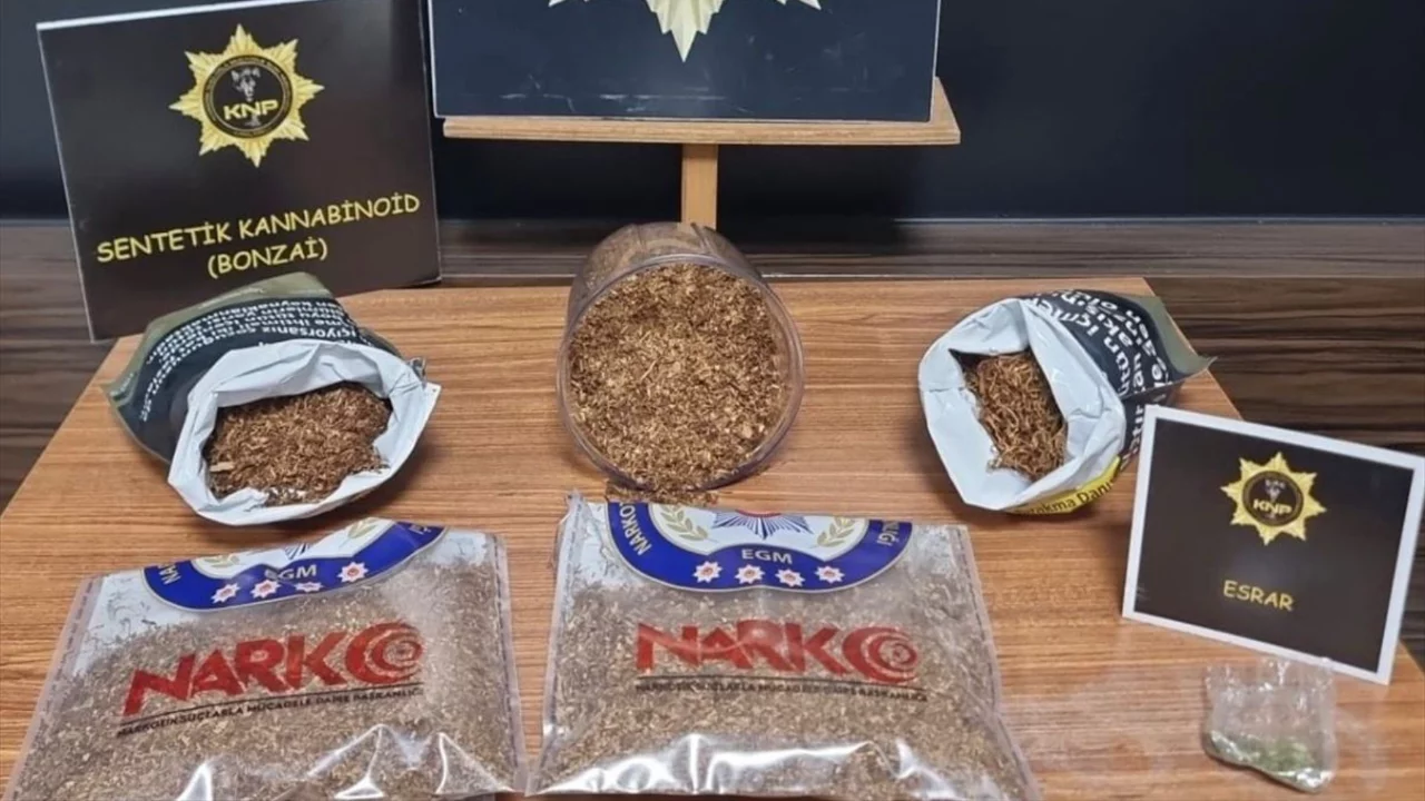 Kırklareli'nde uyuşturucu ticareti yaptığı iddiasıyla 2 zanlı tutuklandı