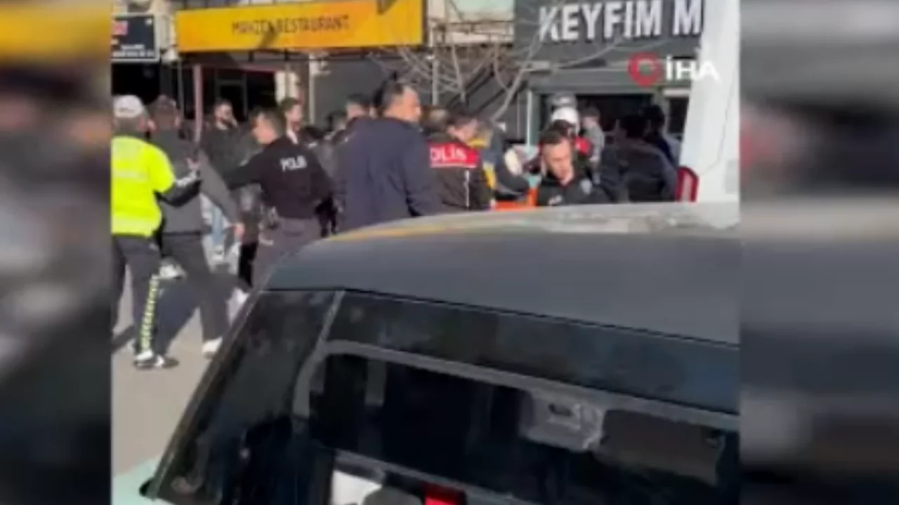 Manisa'da bı&ccedil;aklı kavga: 1 &ouml;l&uuml;