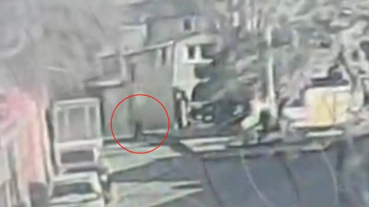 Beyoğlu'nda kendisini darbeden adamı silahla vurdu: Beni vuranı tanımıyorum