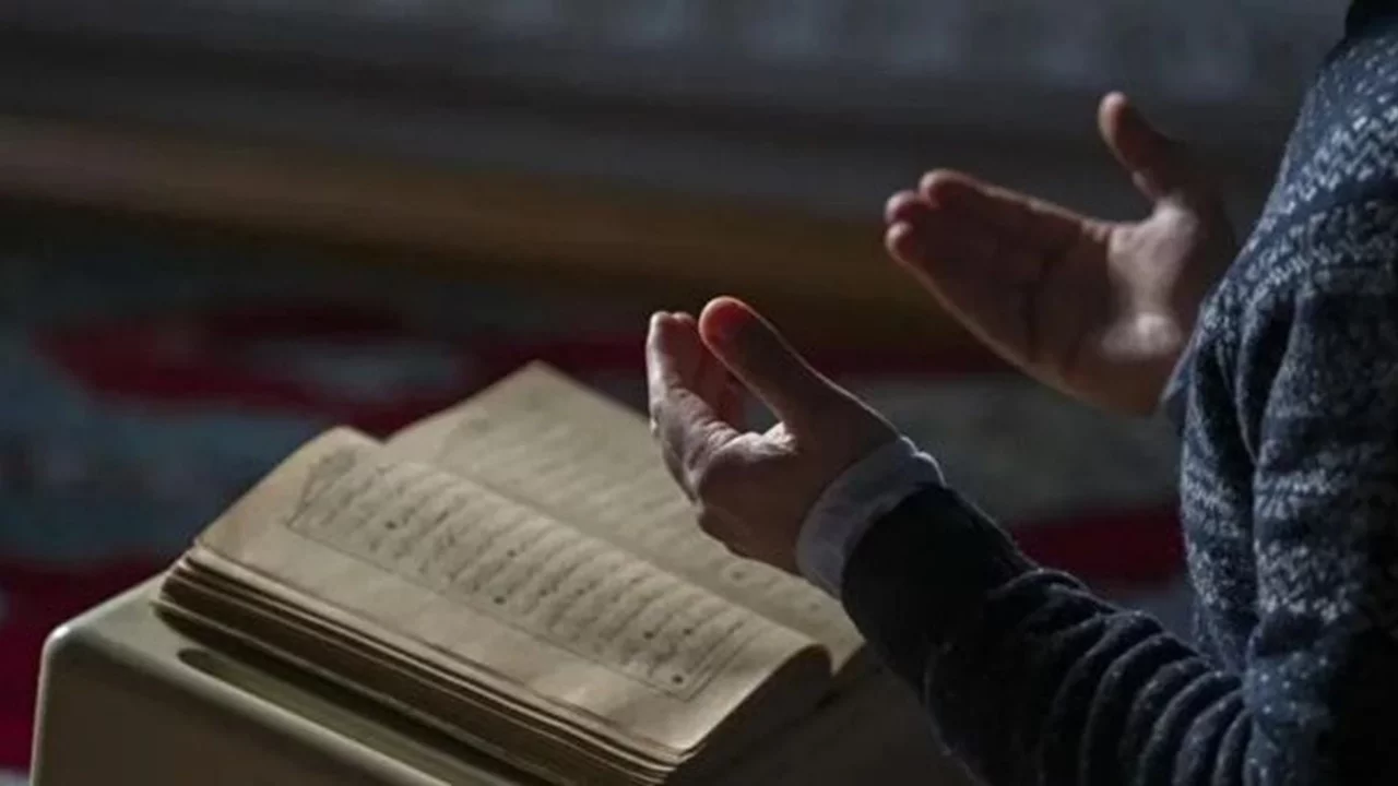 Kadir Gecesi ne zaman? Diyanet takvimine g&ouml;re Kadir Gecesi hangi g&uuml;n, ayın ka&ccedil;ında?