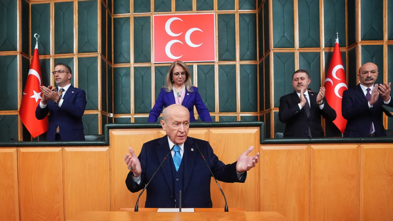 MHP lideri Bah&ccedil;eli'den 'İstiklal Marşı' mesajı
