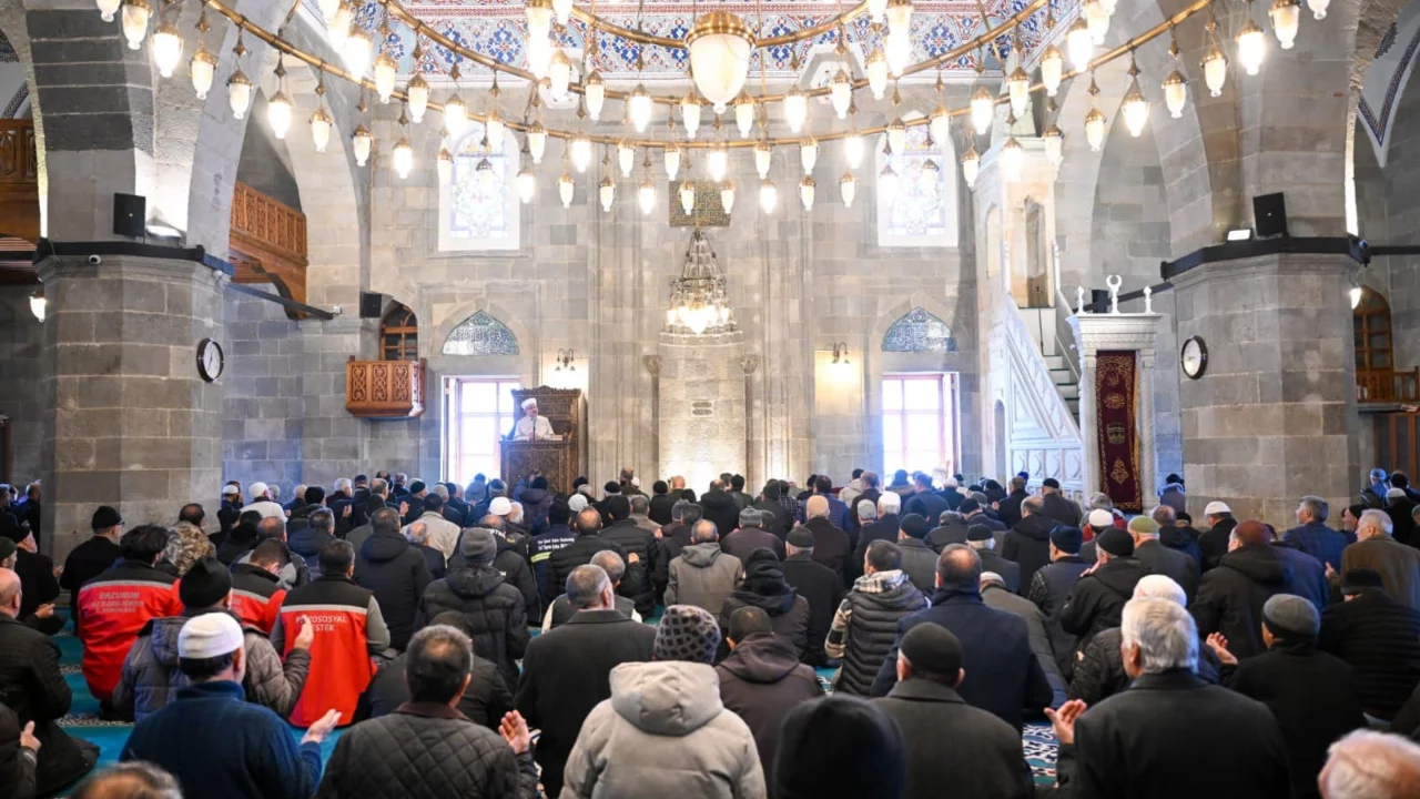 Şehitler i&ccedil;in Mevlid-i Şerif okutuldu