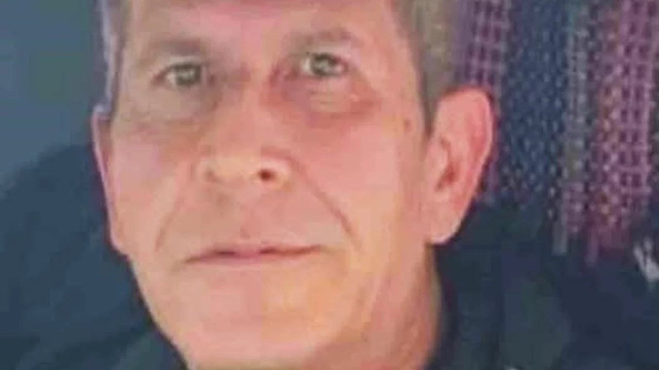 Balıkesir'de kayıp olarak aranan emekli &ouml;ğretmen, sahilde &ouml;l&uuml; bulundu