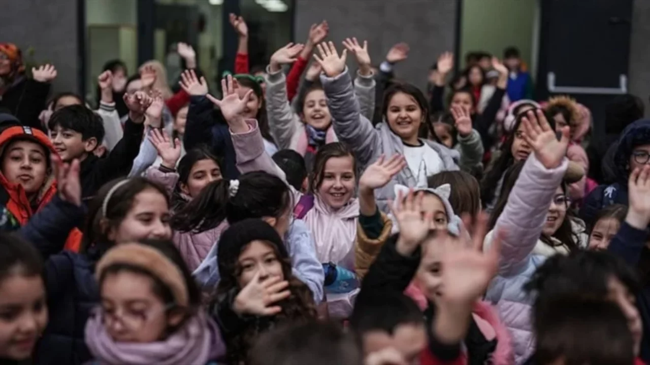 Okullarda ikinci dönem ara tatili bugün başlıyor