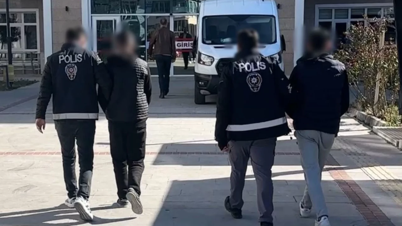 Motosiklet hırsızları Isparta'da yakalandı