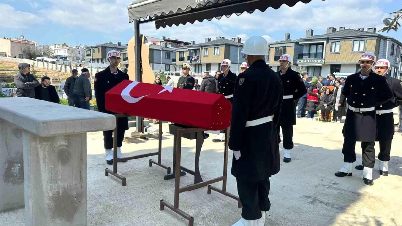 Kıbrıs gazisi son yolculuğuna uğurlandı