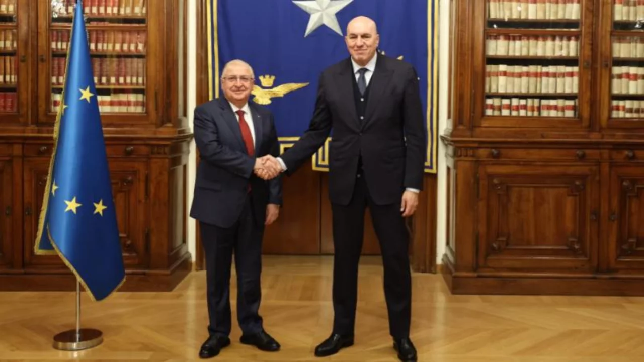 Bakan Güler, İtalya Savunma Bakanı Crosetto ile bir ara...