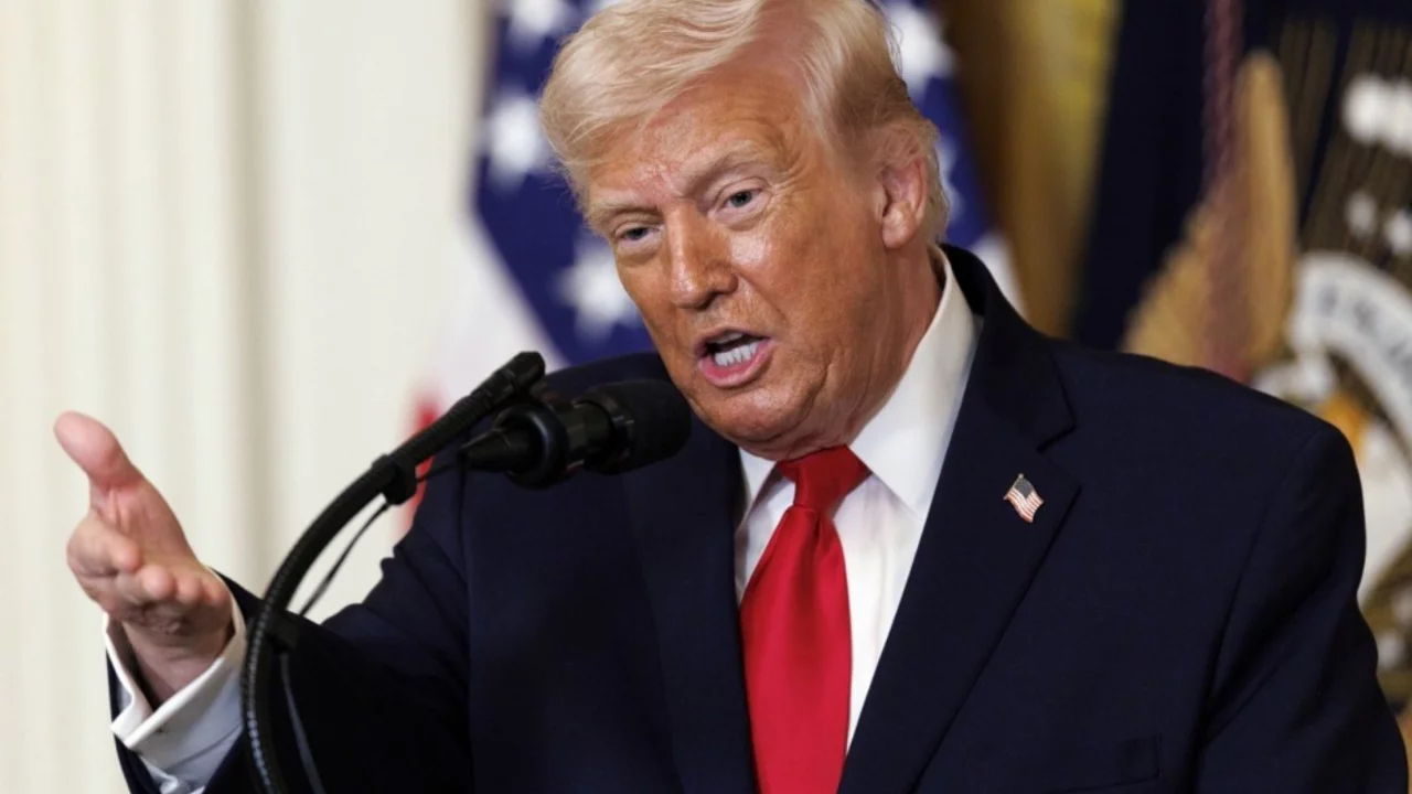 ABD Başkanı Trump: "Tahran'da pek &ccedil;ok altyapı tesisini ayakta bıraktım, &ccedil;&uuml;nk&uuml; bunları yok etseydim yeniden inşa edilmesi yıllar s&uuml;rerdi"