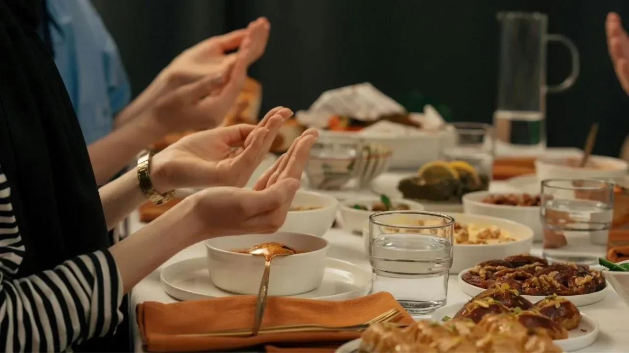 Orucun son g&uuml;n&uuml; ne zaman? 2026 Ramazan son sahur ve iftar tarihi