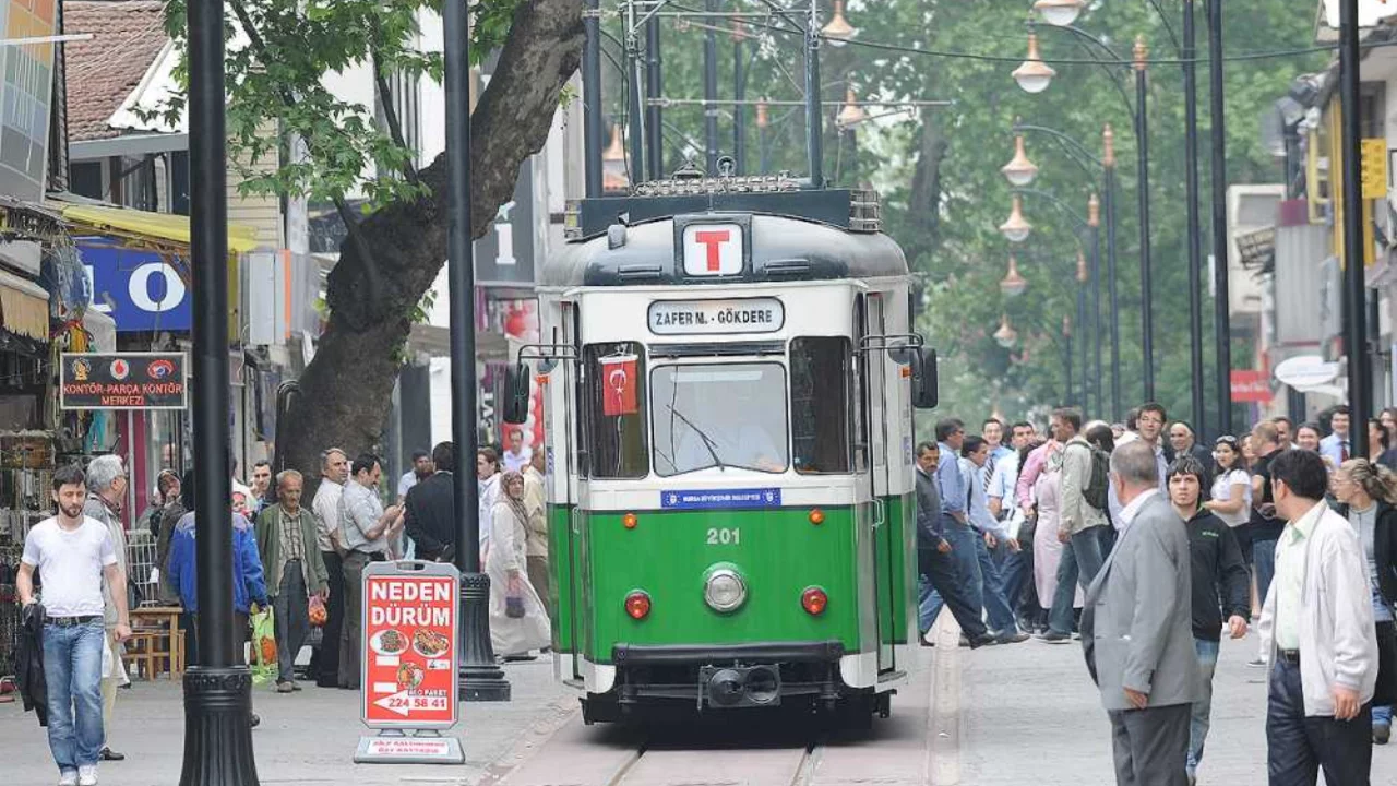 Bursa'nın kalbinde seferler duruyor!