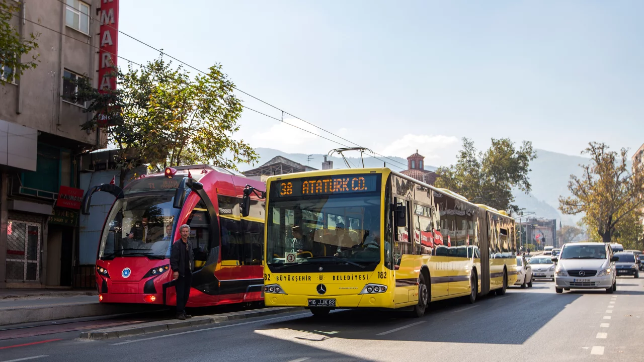 Bursa ulaşımına bayram dokunuşu!