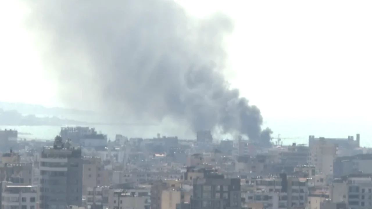 İsrail ordusu Beyrut'un güneyindeki Dahiye bölgesine saldırılar düzenledi