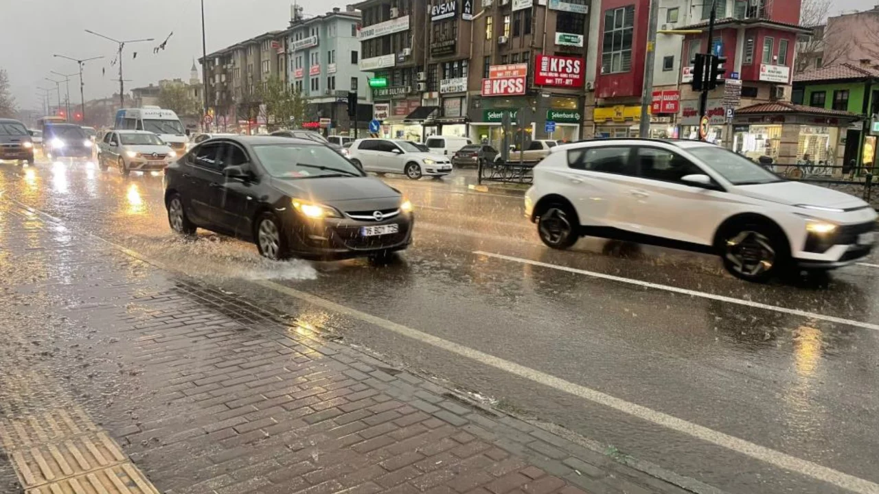 Bursa'da hava durumu: Meteoroloji güncel tahmin raporunu paylaştı (18 Mart Çarşamba)
