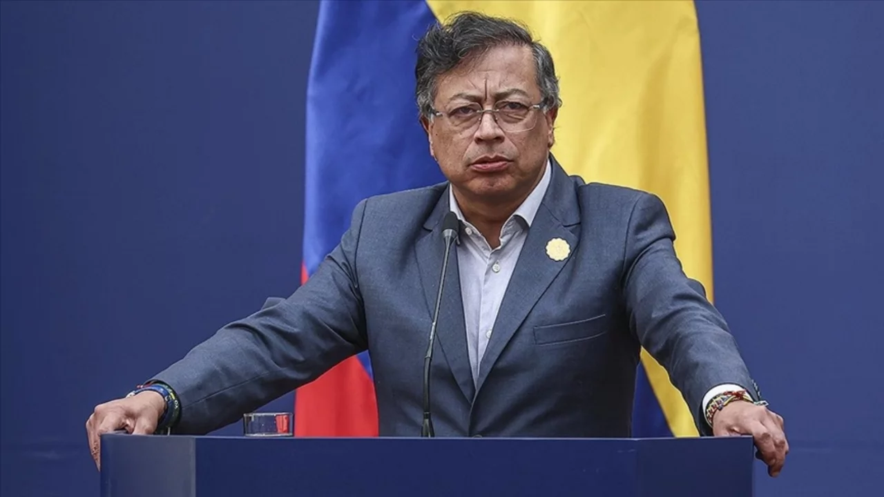 Kolombiya Cumhurbaşkanı Petro, iptal edilen ABD vizesinin iade edildiğini açıkladı 