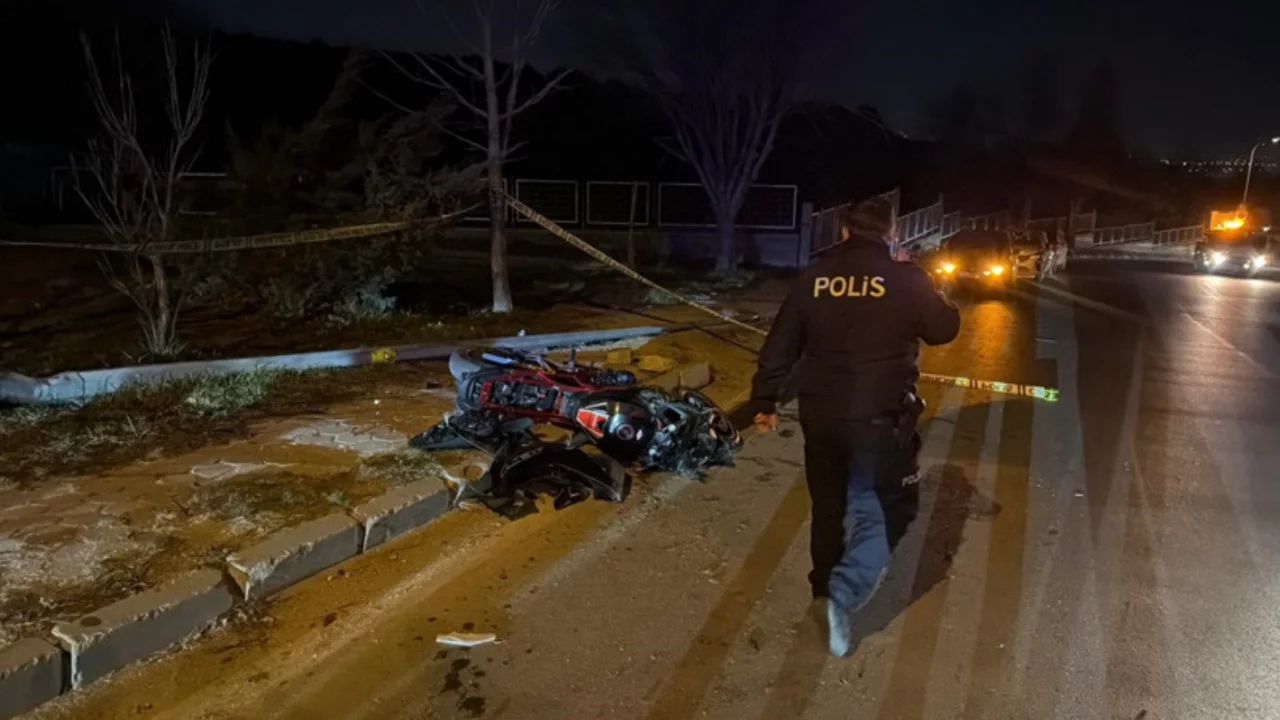 Eskişehir'de y&uuml;rek yakan kaza: Bir aylık evliydi