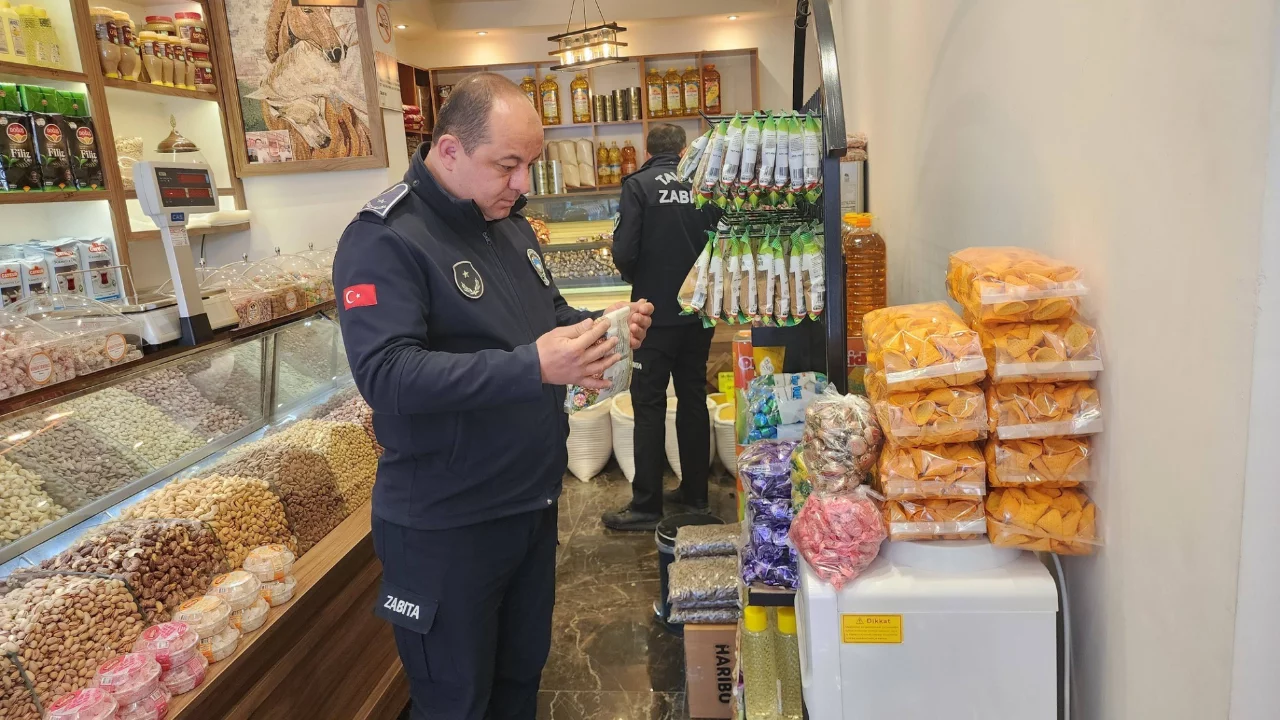 Bayram &ouml;ncesi gıda denetimleri sıklaştırıldı