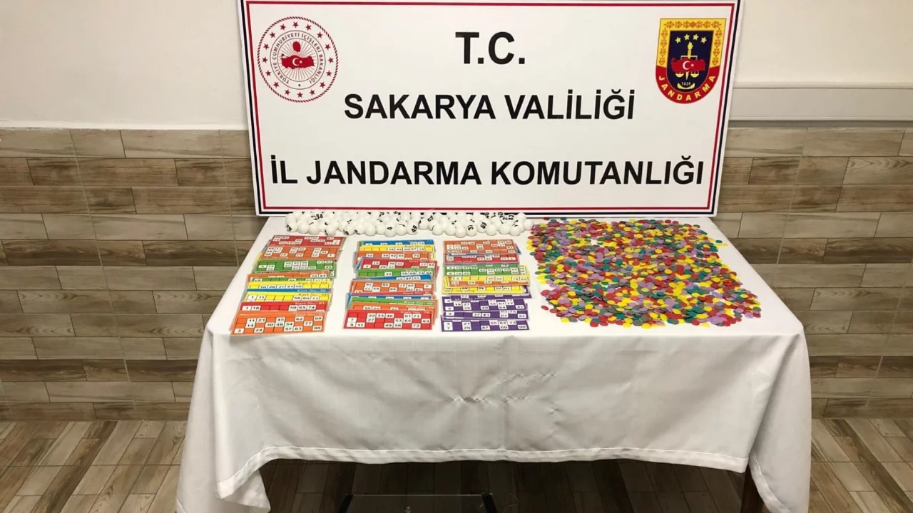 Evini kumarhane yaptı, oyun oynattı: 49 kişiye 817 bin lira ceza