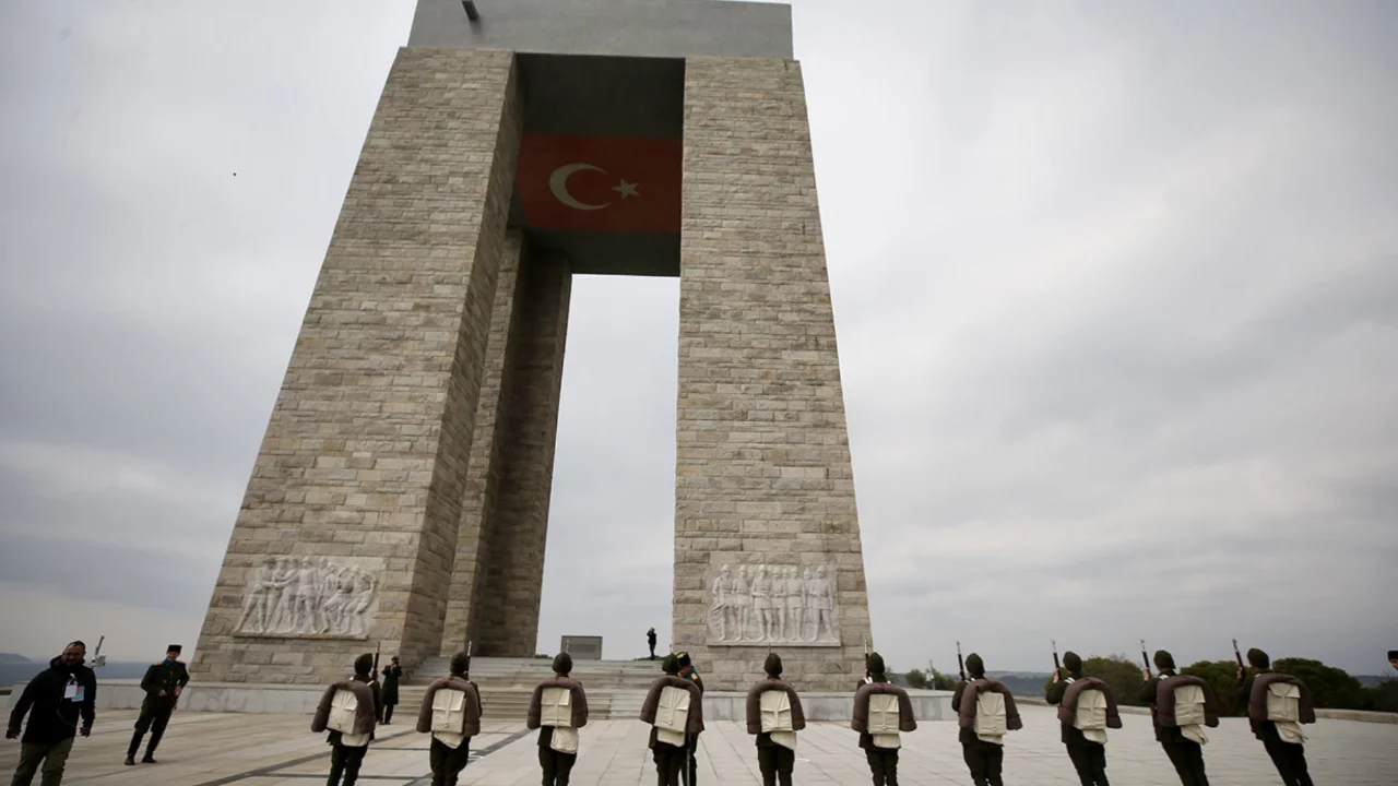 Azerbaycan Dışişleri Bakanlığından &Ccedil;anakkale paylaşımı