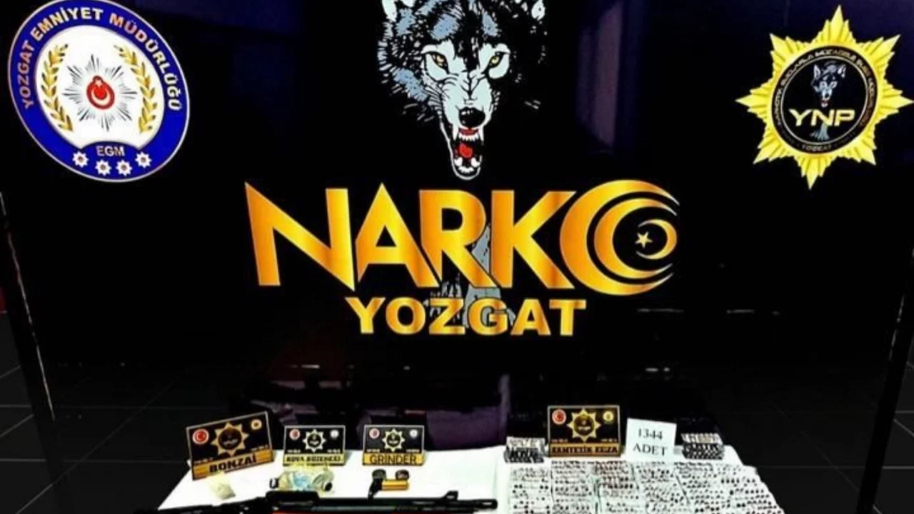 Yozgat'ta y&uuml;zlerce uyuşturucu hap ele ge&ccedil;irildi