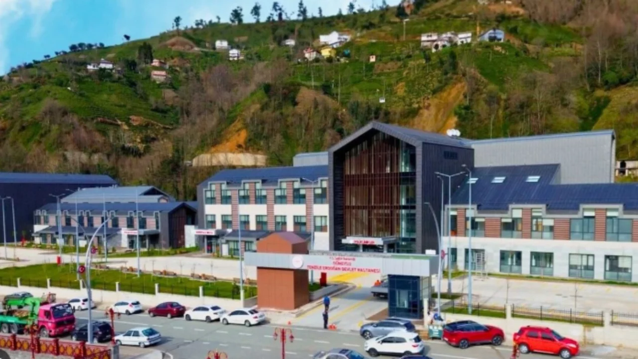 Tenzile Erdoğan İlçe Devlet Hastanesi yarın açılıyor