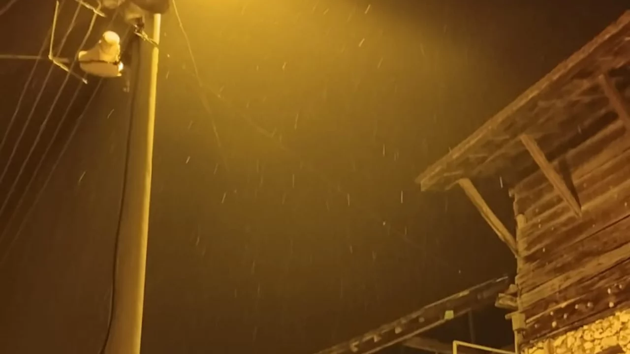 Bursa'da kar yağışı!