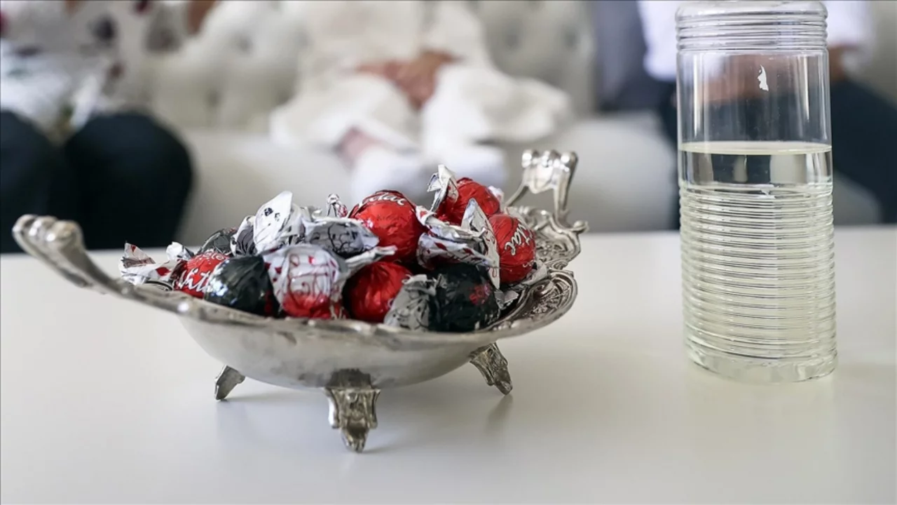 Bayram harçlığında 'IBAN at' dönemi:  Kampanya bile başlatıyorlar...