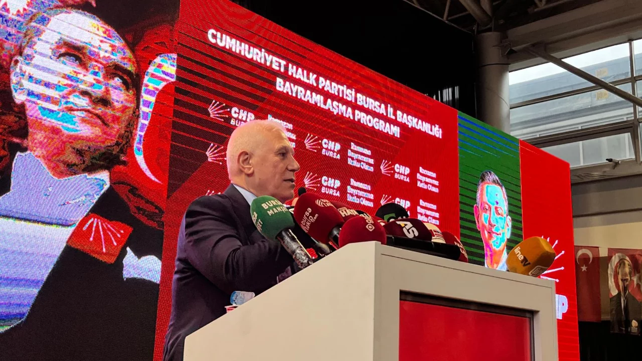 Bozbey'den Gürkan'a yanıt! "Bursa'yı bu hale getiren sizsiniz" 