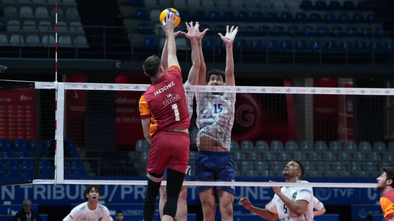 Bursa BBSK normal sezonu tamamladı! Play-offlarda mücadele edecek