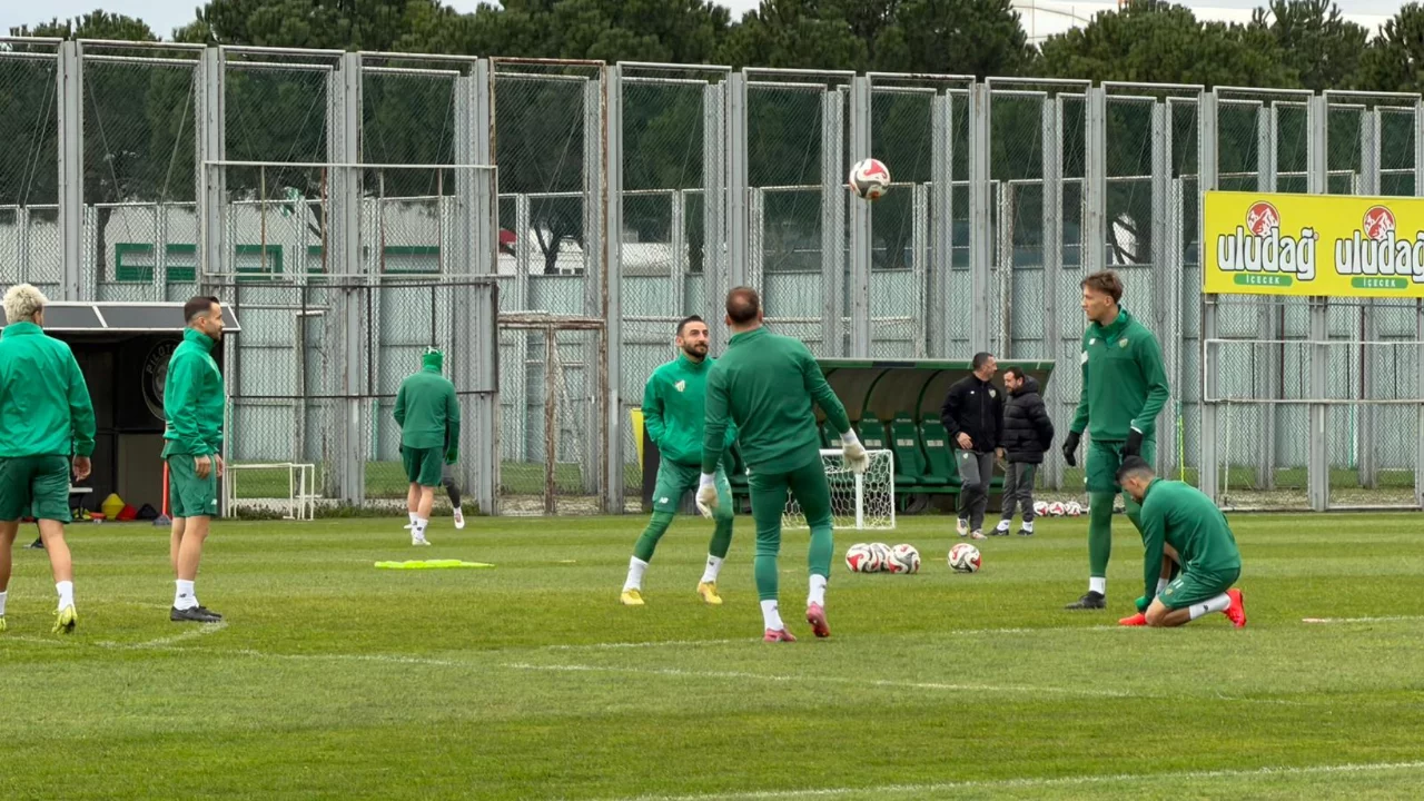 Bursaspor'da kritik maç öncesi yoğun mesai!