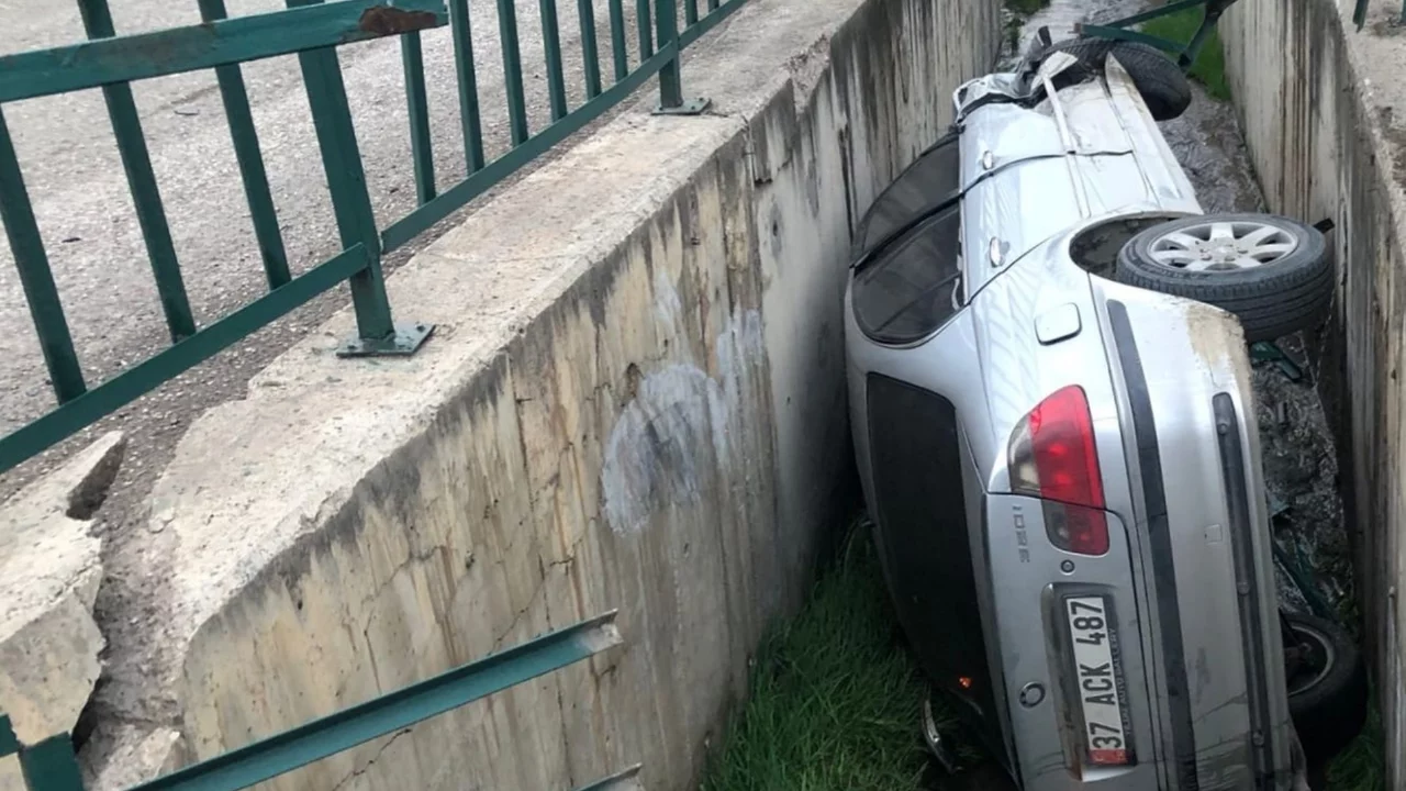 Kaza yapan ehliyetsiz ve alkoll&uuml; s&uuml;r&uuml;c&uuml;ye dev ceza!
