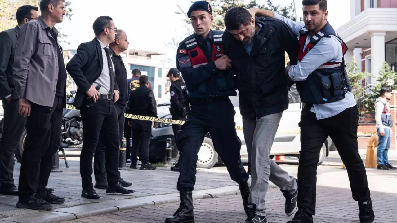 Yenidoğan &Ccedil;etesi davasında 1 sanık hayatını kaybetti!