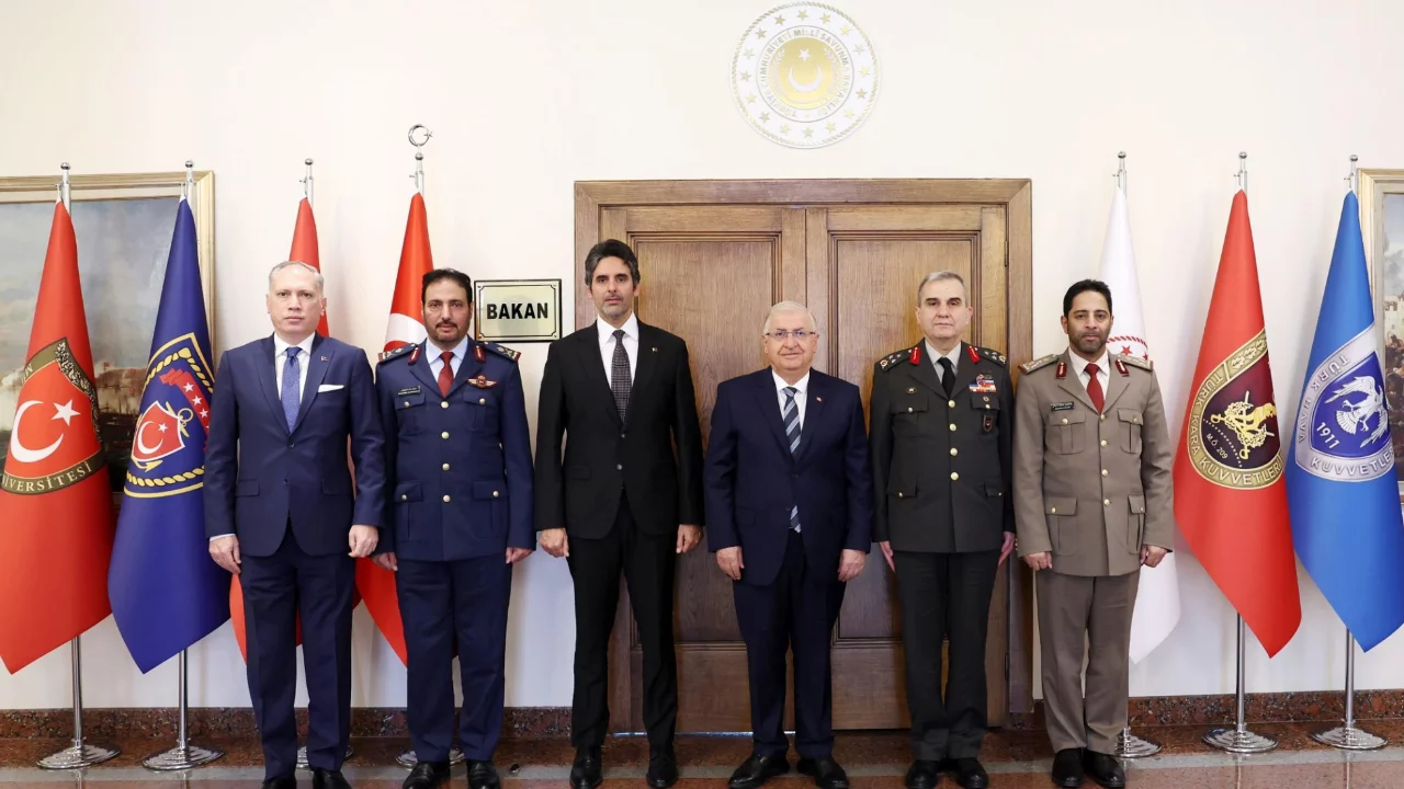 Bakan G&uuml;ler, Katar heyetini kabul etti