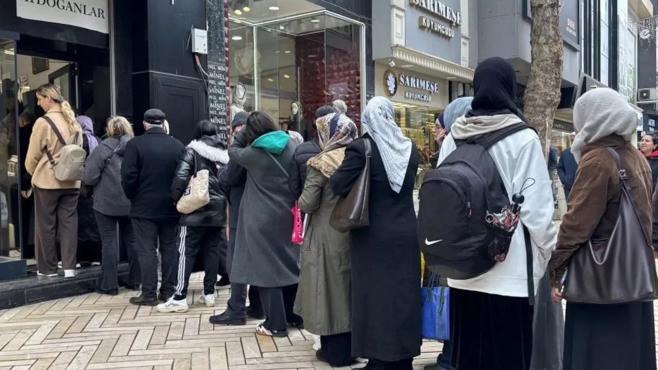 Pide değil, altın kuyruğu!