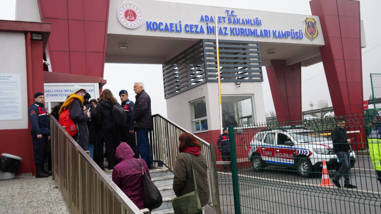 Kocaeli'de 7 kişinin hayatını kaybettiği fabrika yangını davasında ikinci g&uuml;n