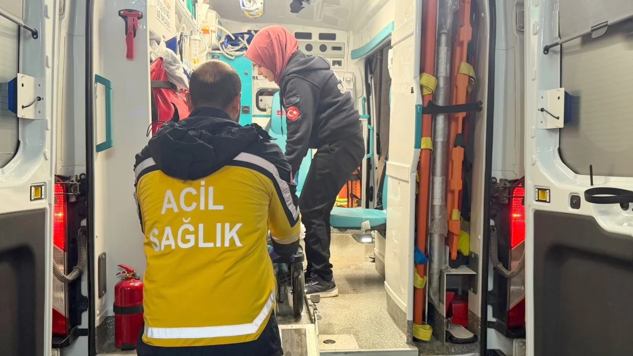Y&uuml;ksekten d&uuml;şen kız &ccedil;ocuğu hayatını kaybetti