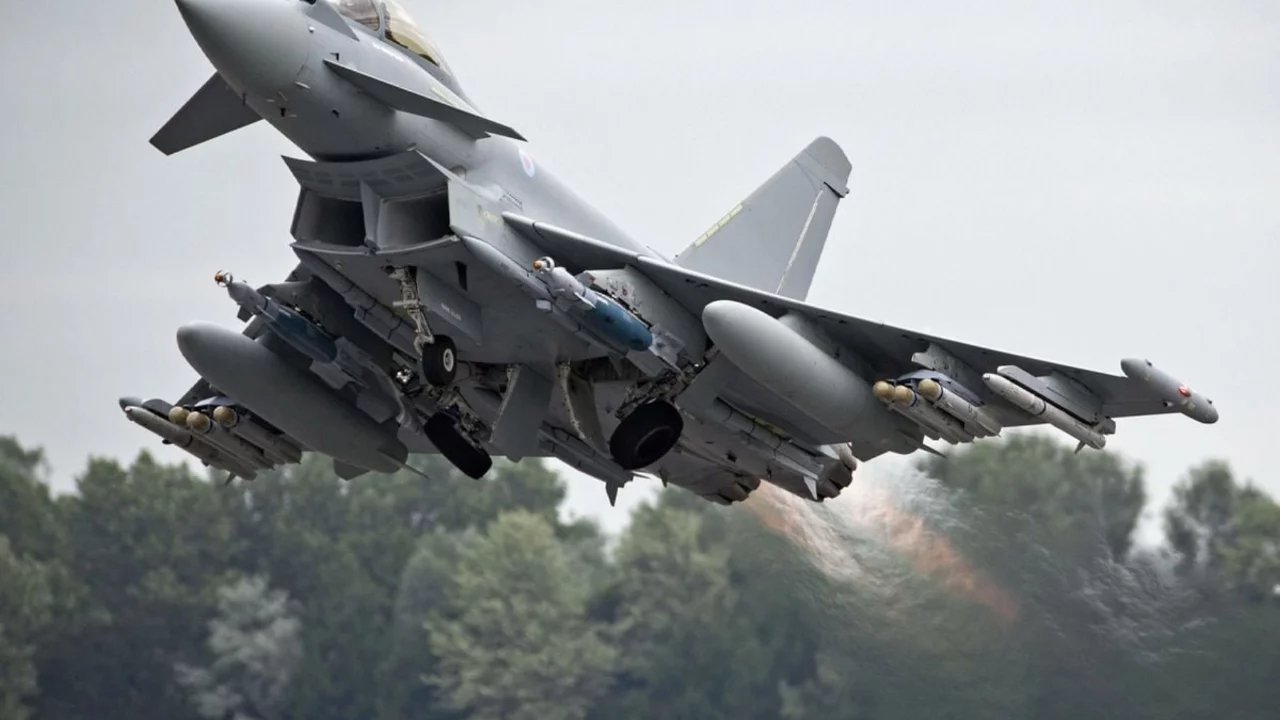MSB: T&uuml;rkiye ve İngiltere, Eurofighter s&ouml;zleşmesini bug&uuml;n imzalayacak