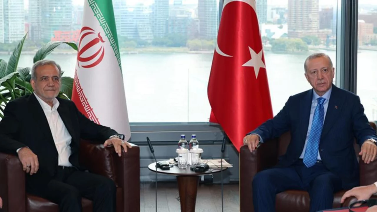 T&uuml;rk&ccedil;e mesajla duyurdu! Cumhurbaşkanı Erdoğan i&ccedil;in dikkat &ccedil;eken s&ouml;zler