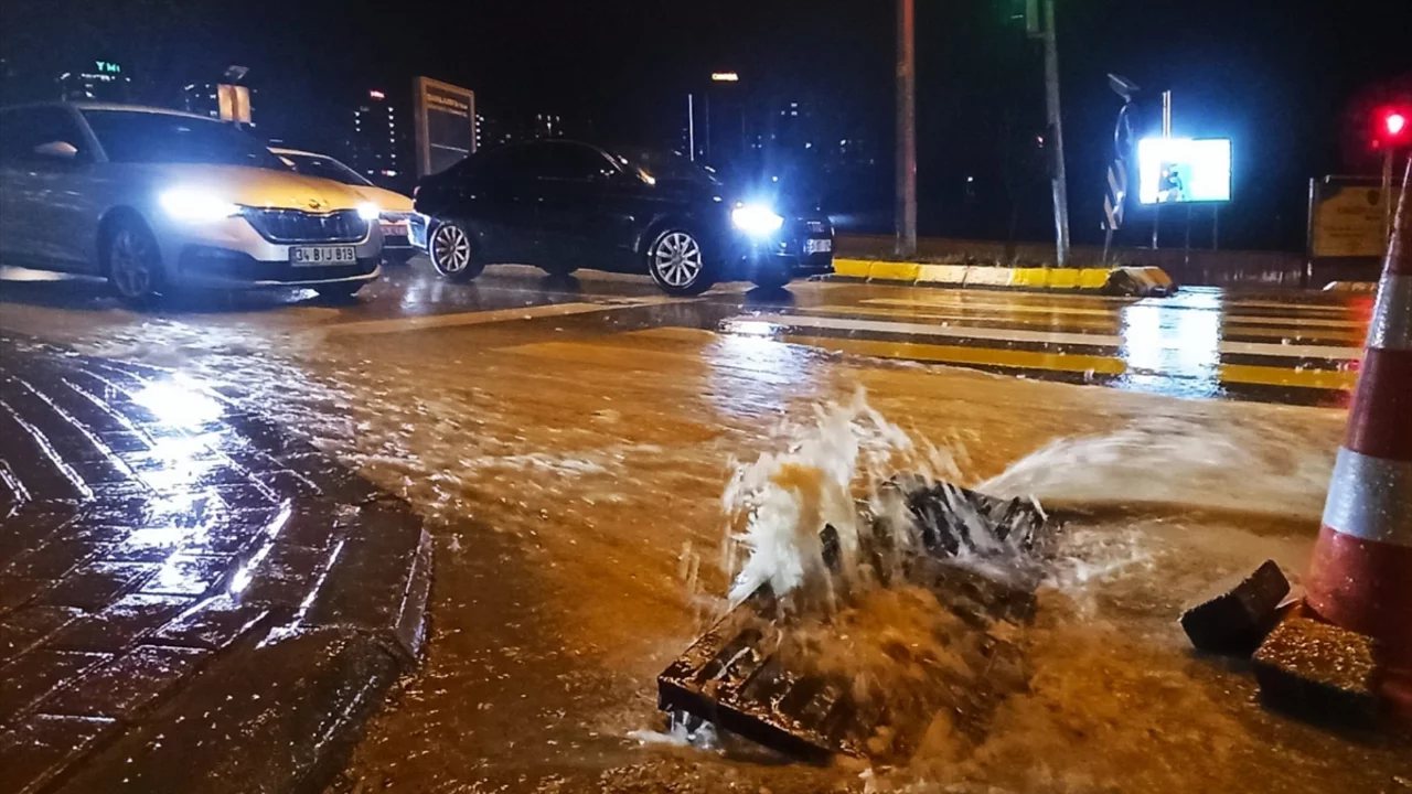 Şanlıurfa'da sağanak nedeniyle 4 il&ccedil;ede eğitime ara verildi