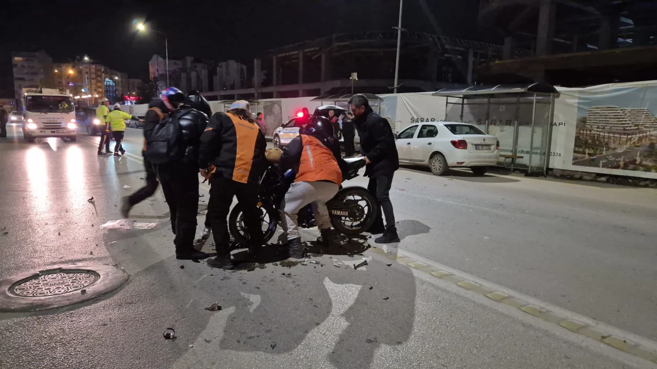 Kaza sonrası kuryeler seferber oldu