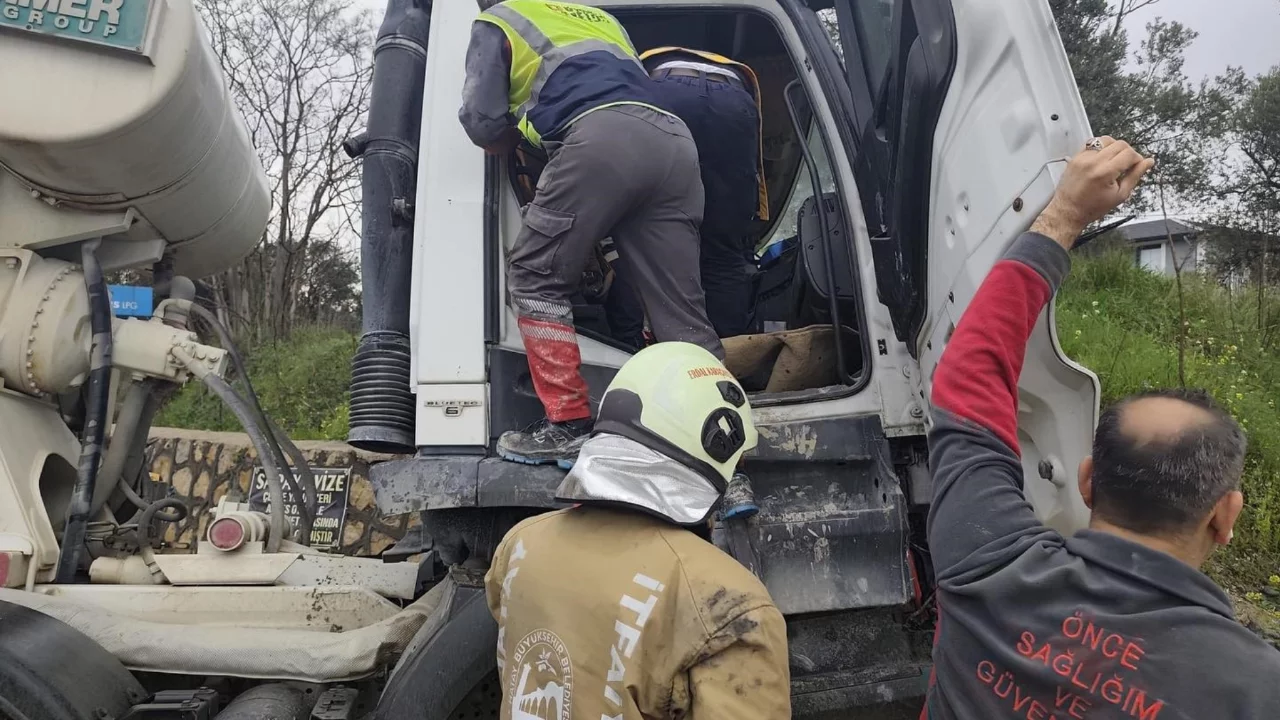 Defne'de trafik kazası: 2 yaralı