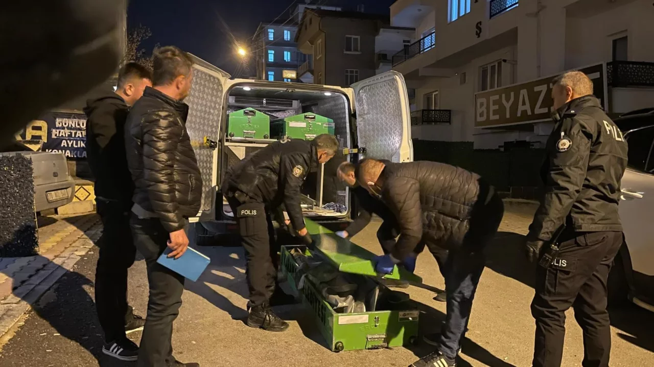 Karaman'da gen&ccedil; kadın kaldığı apart dairede &ouml;l&uuml; bulundu