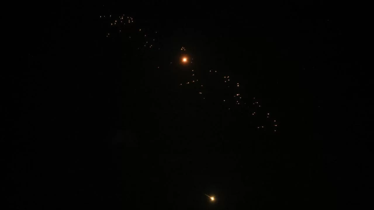 İran Atom Enerjisi Kurumu: Buşehr Nükleer Enerji Santrali sahasına füze isabet etti
