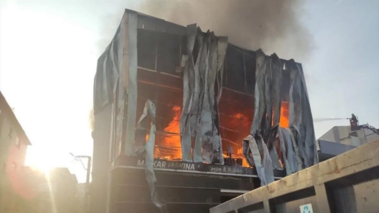 Kocaeli'de 7 kişinin hayatını kaybettiği fabrika yangınında 1 kişiye tahliye