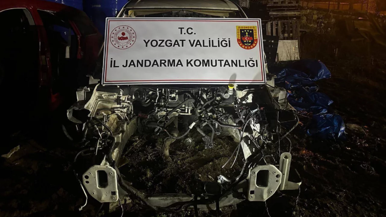 &Ccedil;alıntı ara&ccedil; operasyonu: 4 g&ouml;zaltı