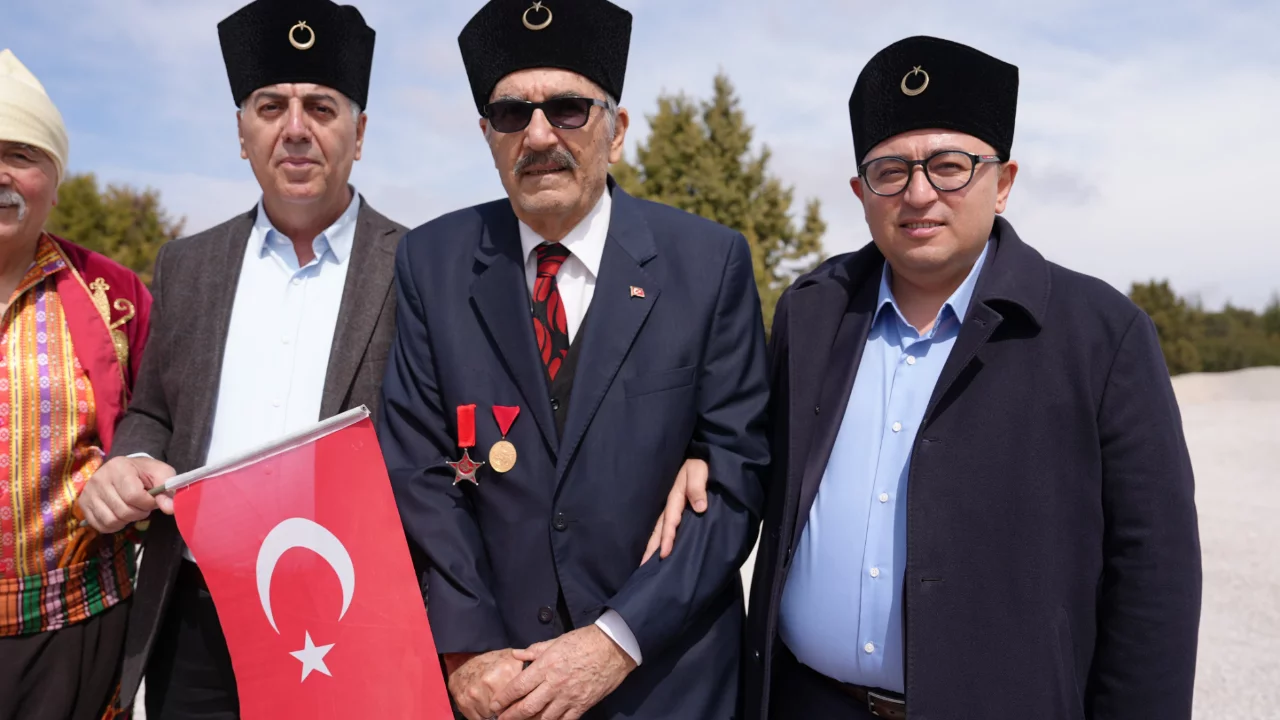 Torosların zirvesinde 106 yıl sonra milli m&uuml;cadele ruhuyla y&uuml;r&uuml;d&uuml;ler