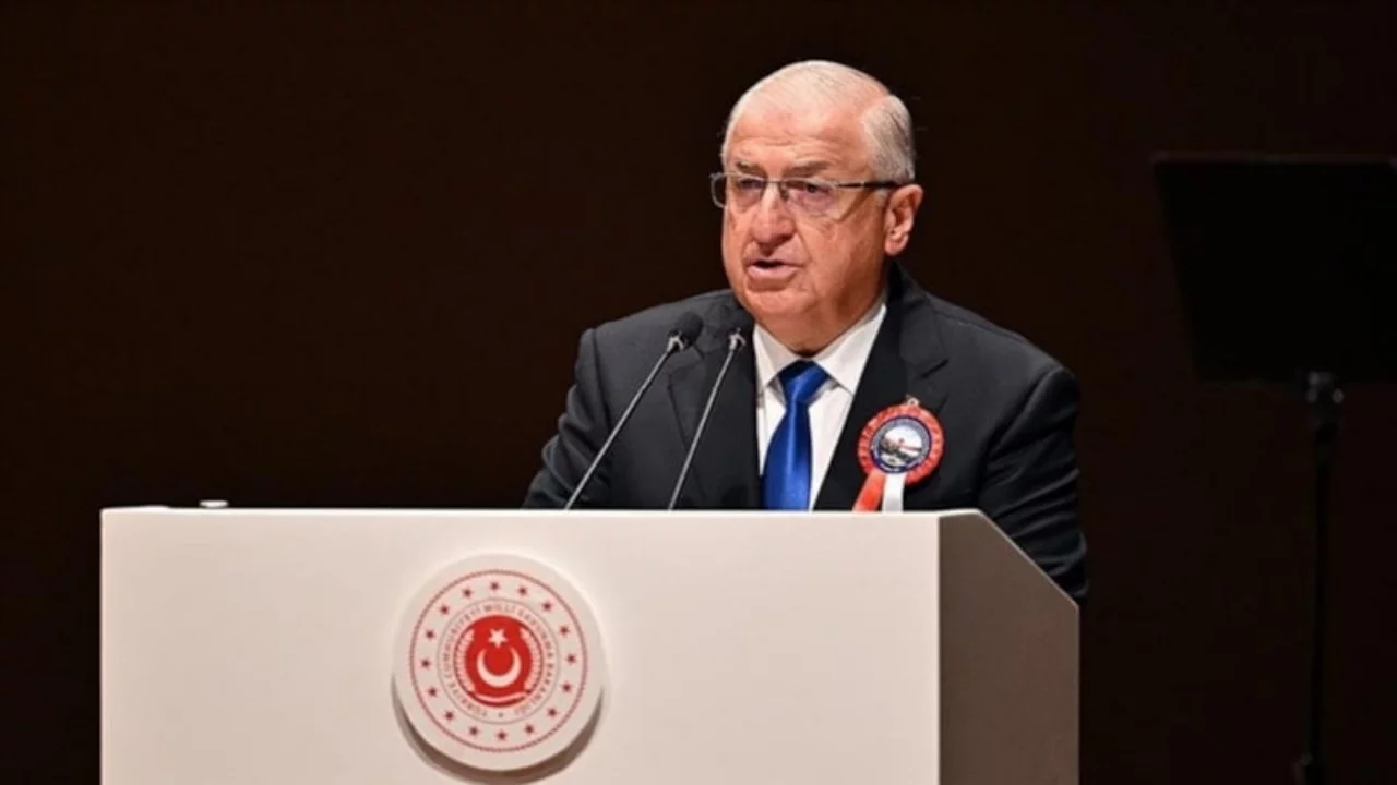 Yaşar G&uuml;ler, İranlı mevkidaşı ile g&ouml;r&uuml;şt&uuml;