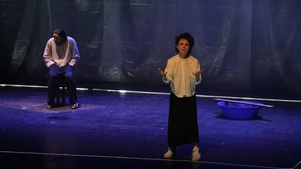 Adana'da "Yakish ve Poupche" adlı tiyatro oyunu sahnelendi