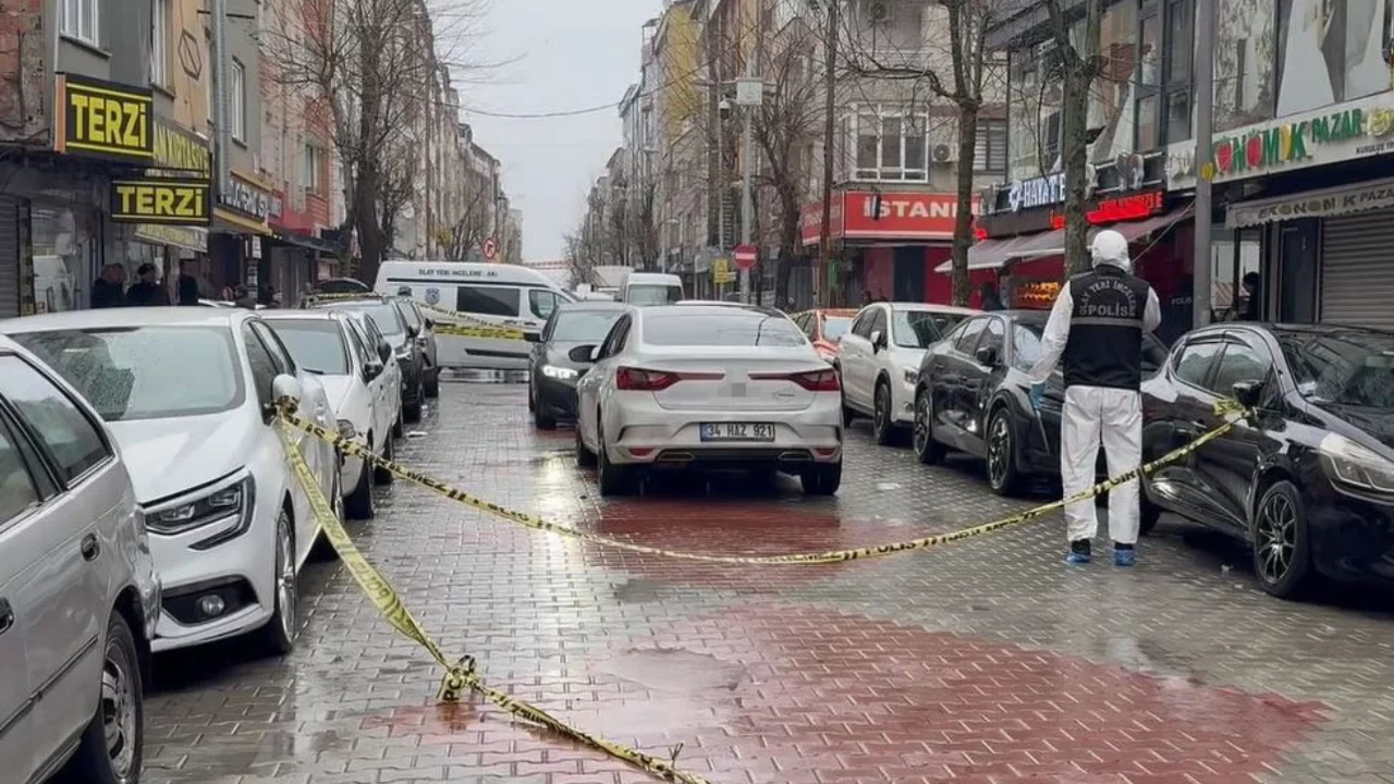 'Yol verme' tartışması kanlı bitti! &Ouml;ld&uuml;r&uuml;p kayıplara karıştı...